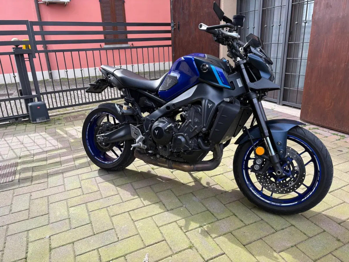 Yamaha MT-09 (2021 - 23) (3)