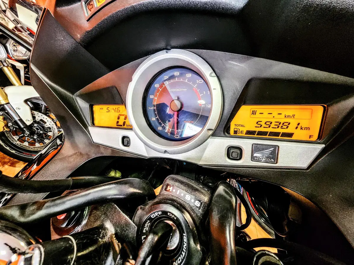Honda CBF 1000 F (2010 - 13) (5)
