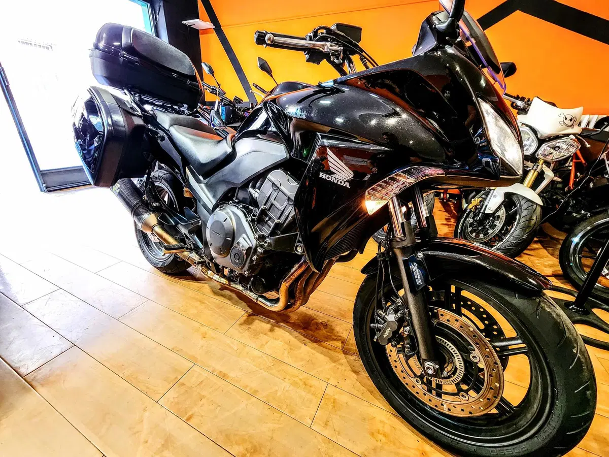 Honda CBF 1000 F (2010 - 13) (6)