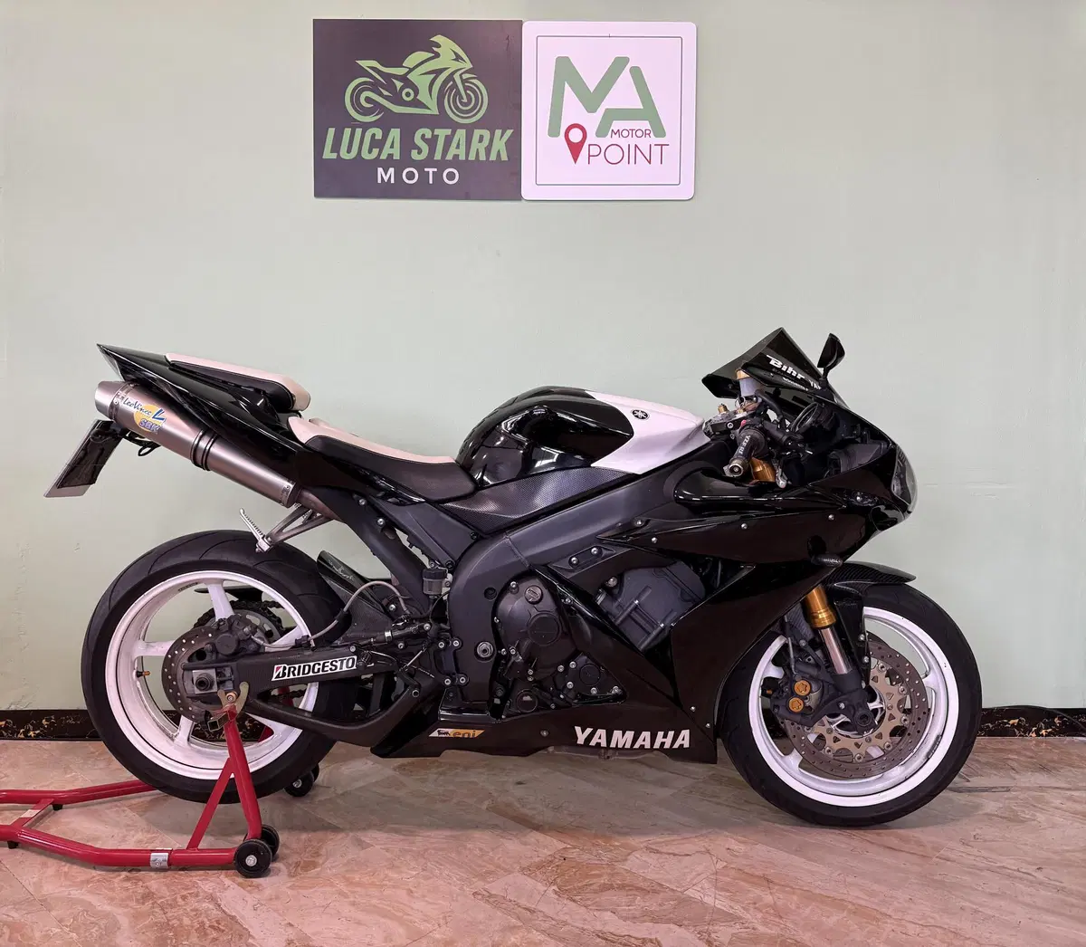Yamaha YZF R1 (2006 - 07)