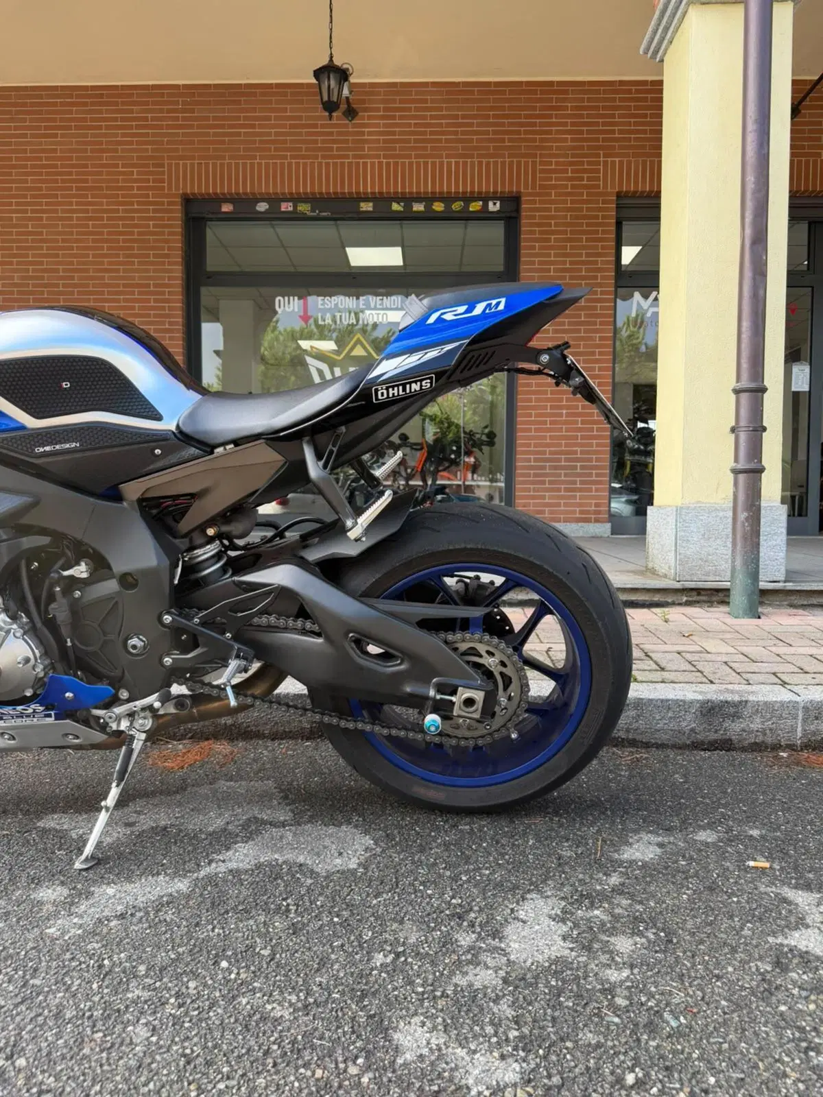Yamaha YZF R1 (2015 - 16) (3)