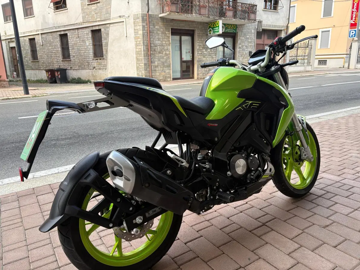 Keeway Motor RKF 125 (2020) (2)
