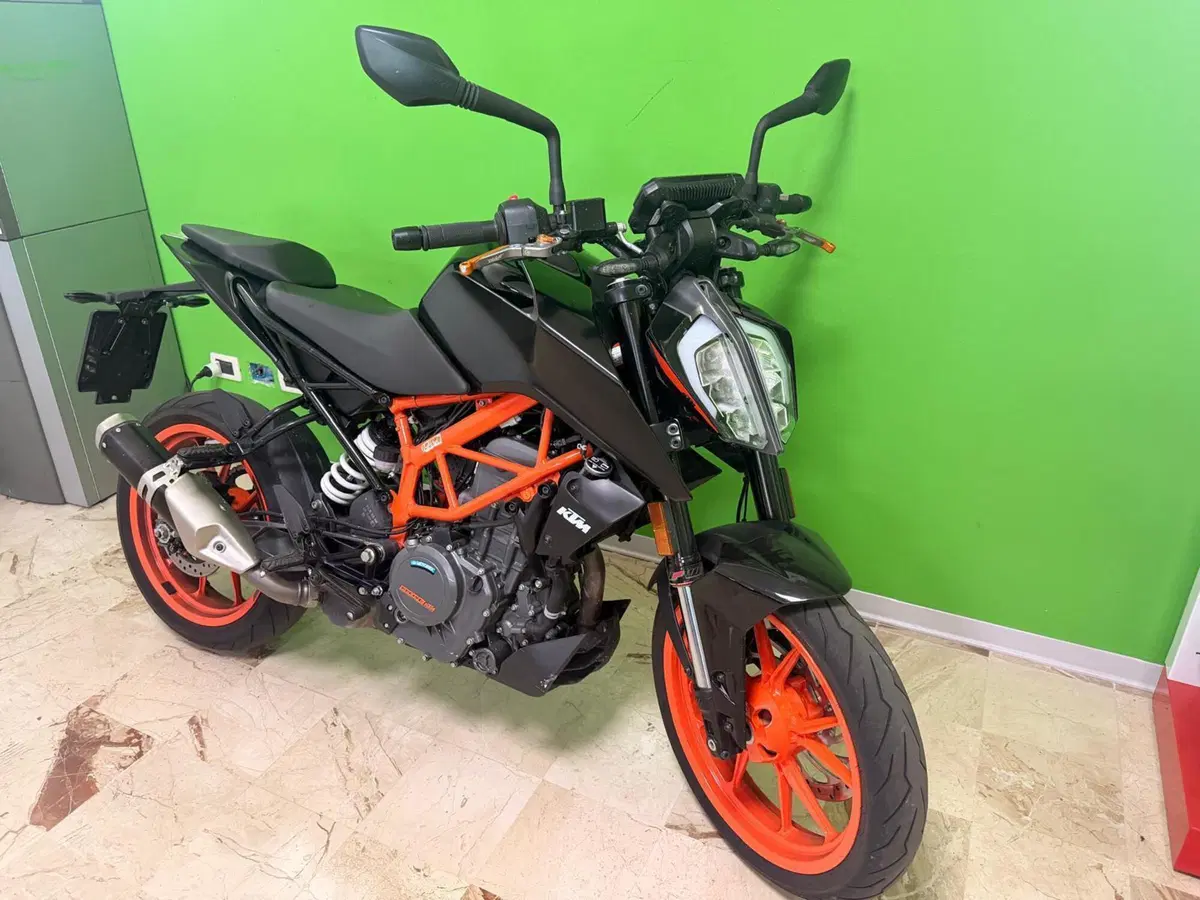 KTM 390 Duke ABS (2017 - 20) (2)