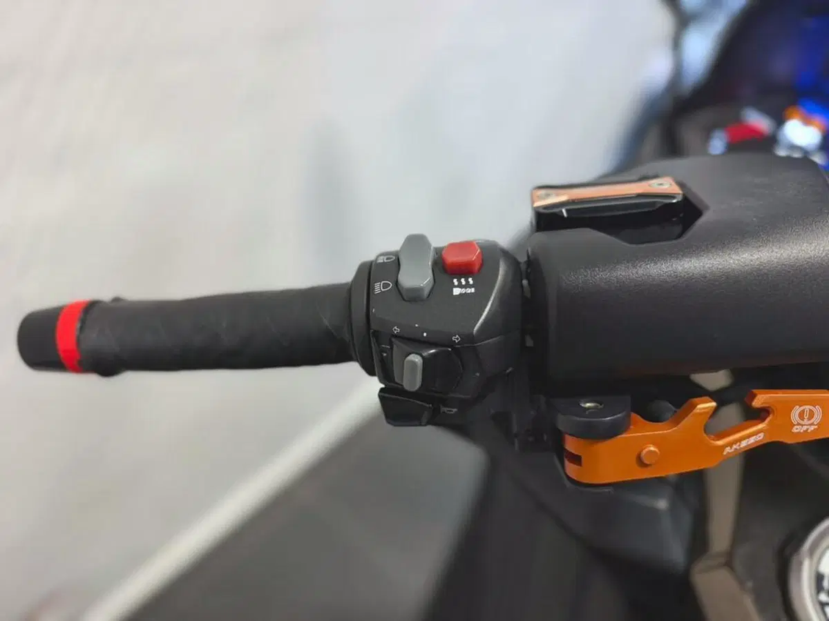 Kymco AK 550 (2017 - 19) (8)