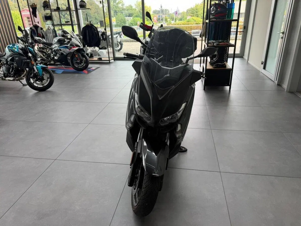 Yamaha X-Max 400 ABS (2013 - 16) (5)