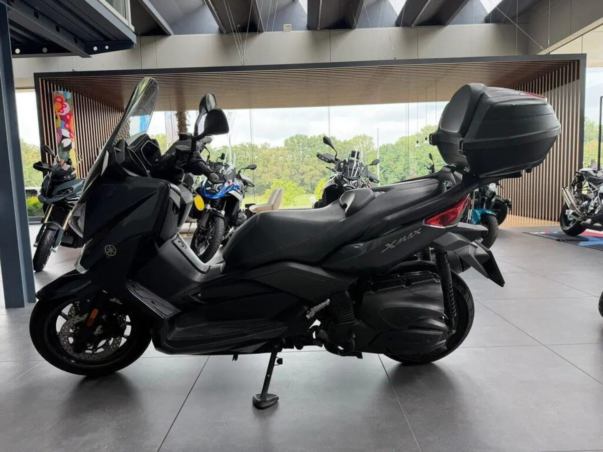 Yamaha X-Max 400 ABS (2013 - 16) (7)