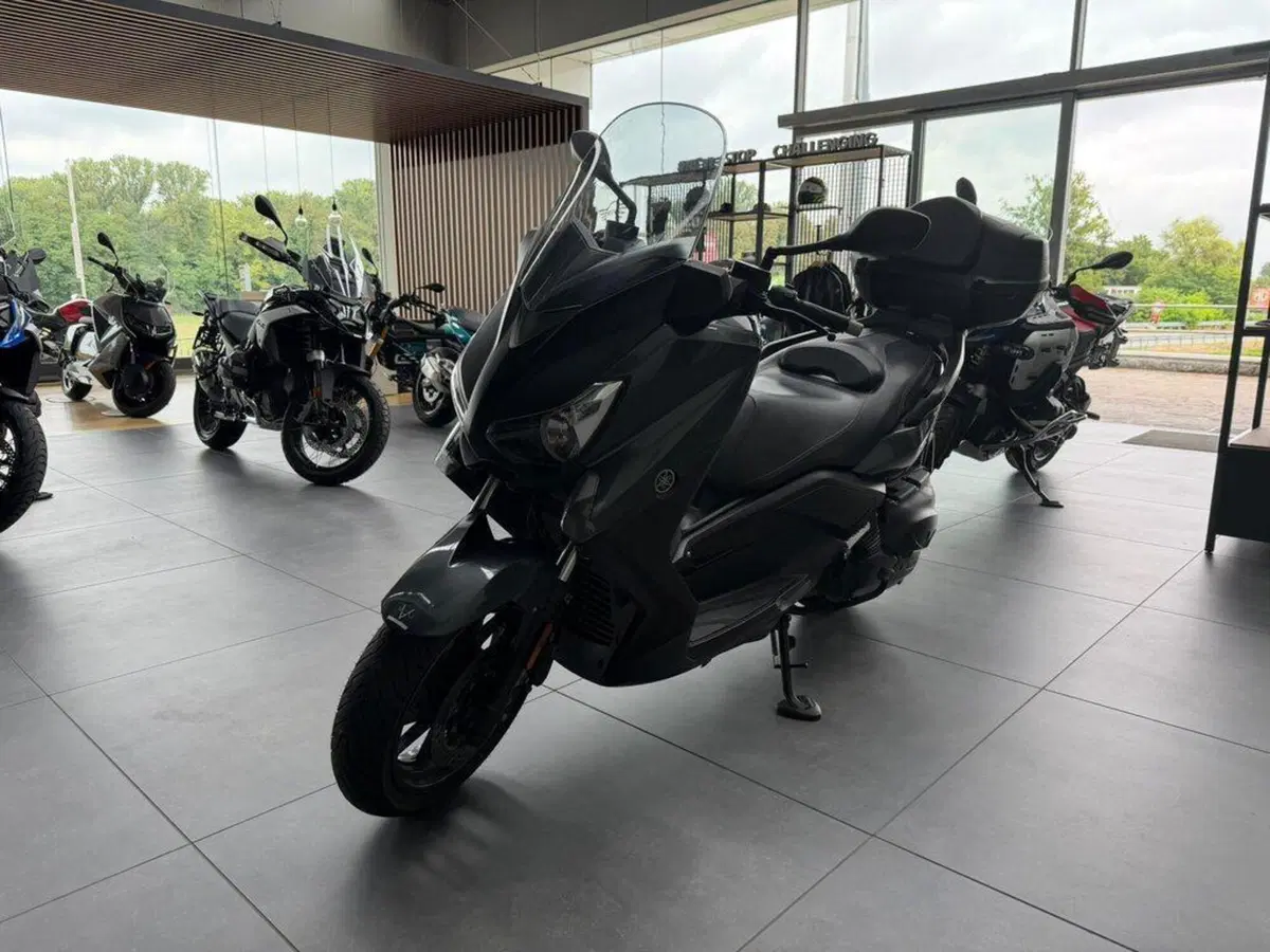 Yamaha X-Max 400 ABS (2013 - 16) (8)