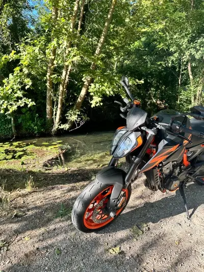 KTM 890 Duke R (2021 - 23) usata