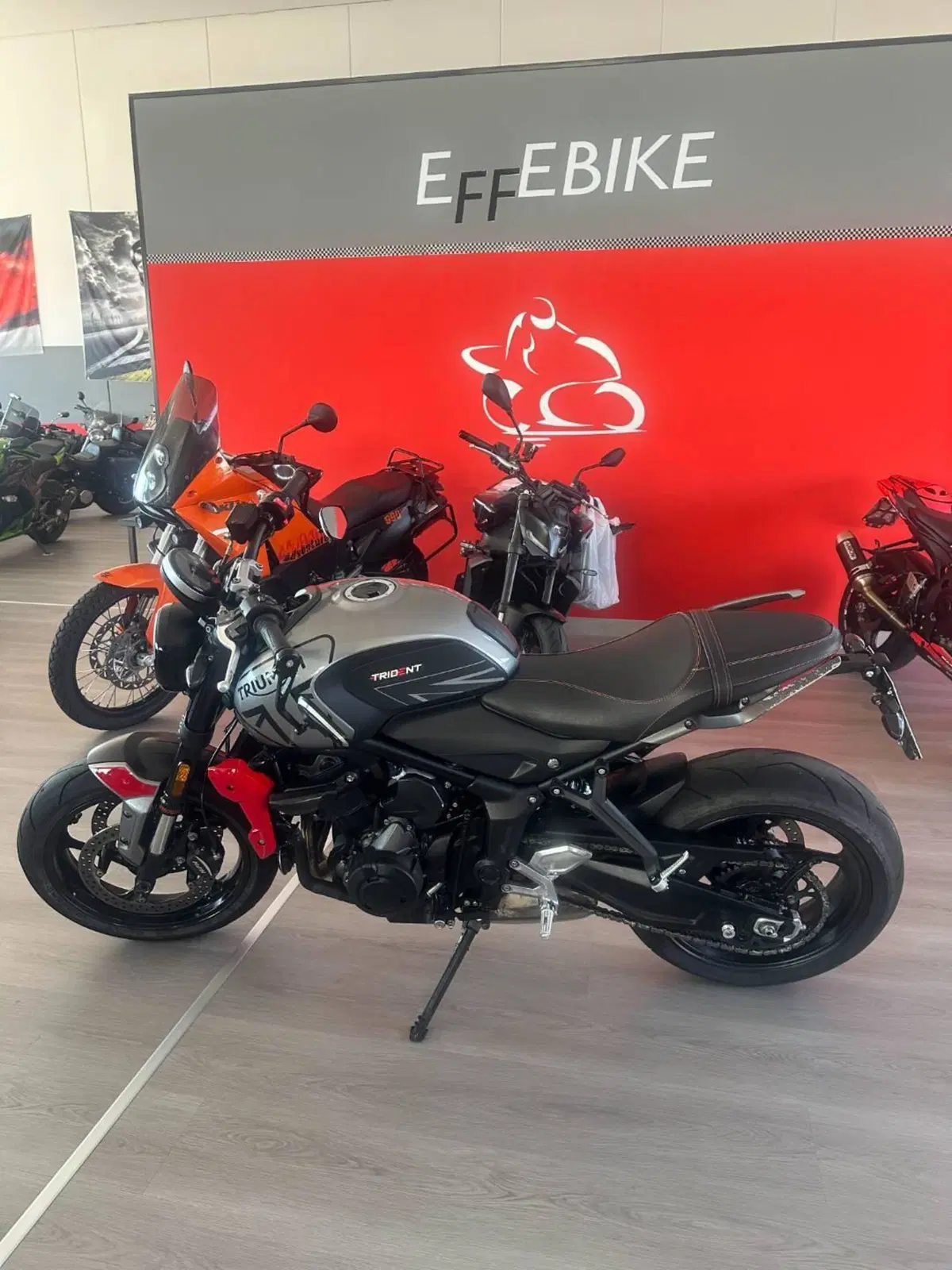 Triumph Trident 660 (2021 - 24) (3)