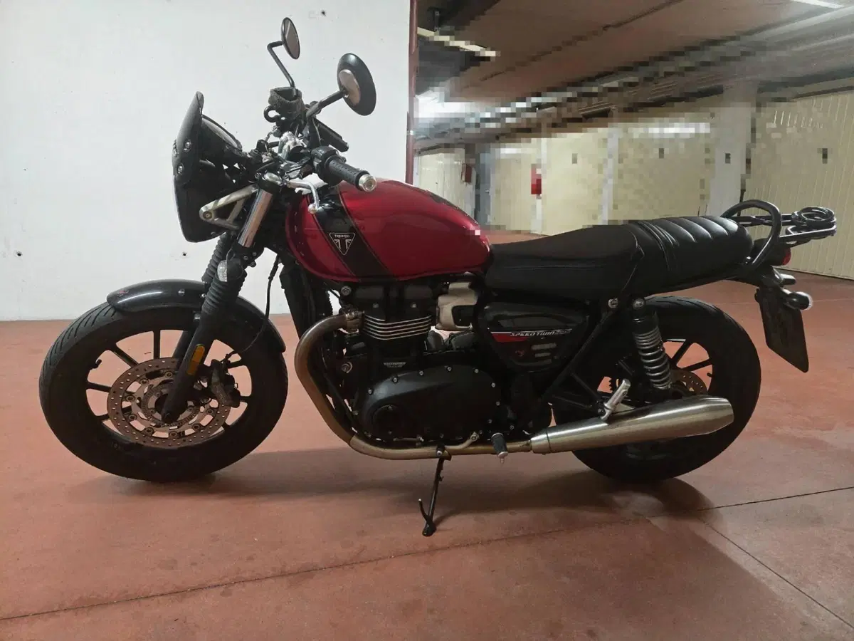 Triumph Speed Twin 900 (2023 - 24) (8)