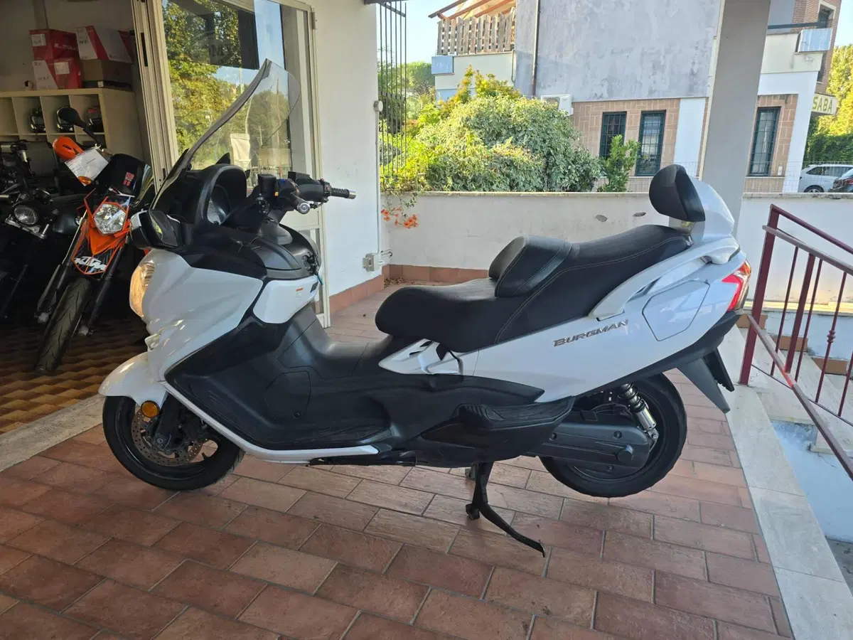 Suzuki Burgman AN 650 Executive (2017 - 20) (4)