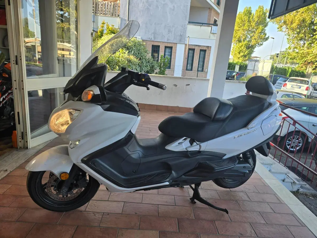 Suzuki Burgman AN 650 Executive (2017 - 20) (2)