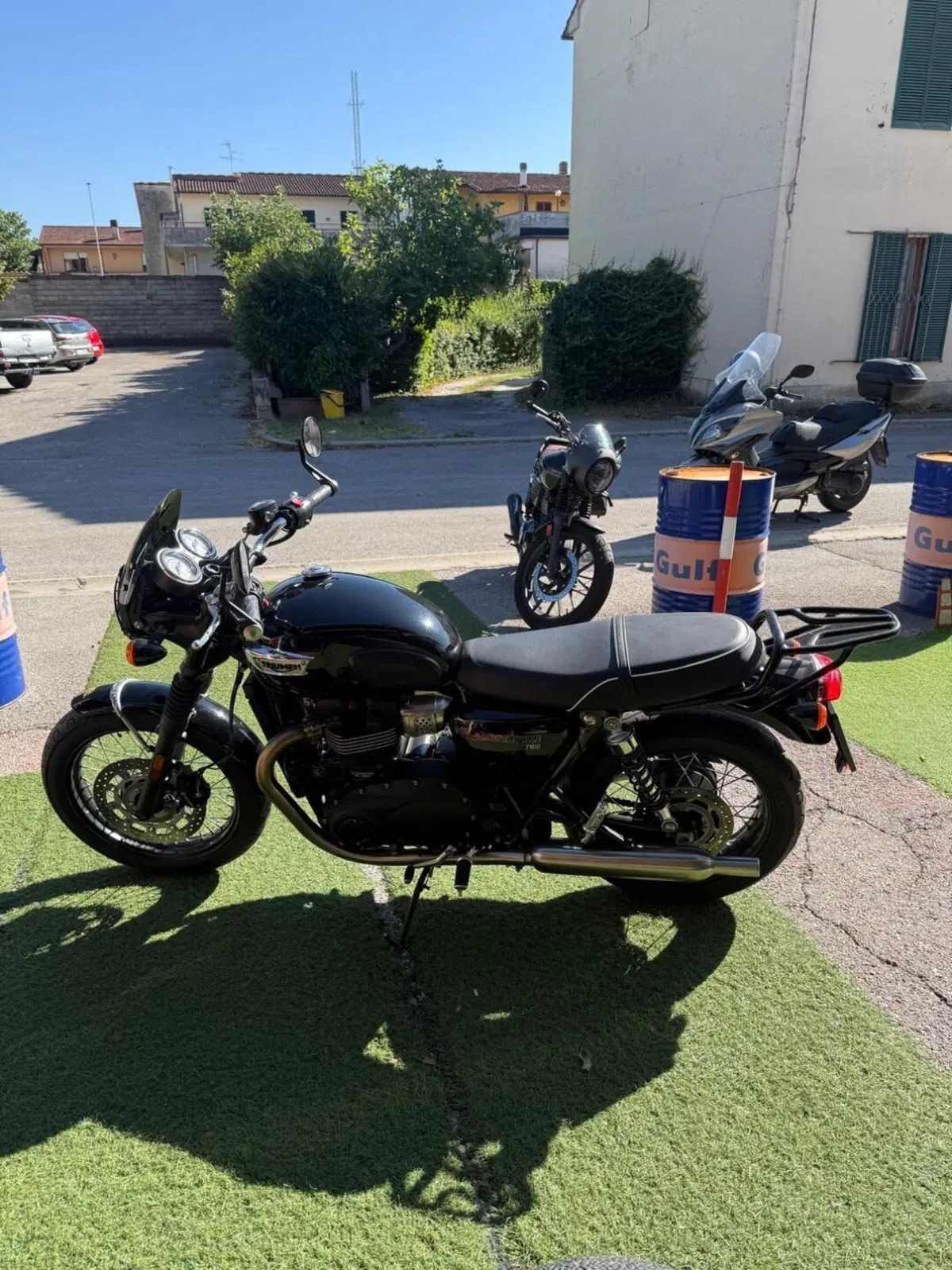 Triumph Bonneville T100 Black (2017 - 20) (5)