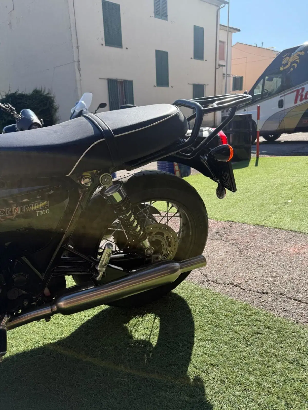 Triumph Bonneville T100 Black (2017 - 20) (11)