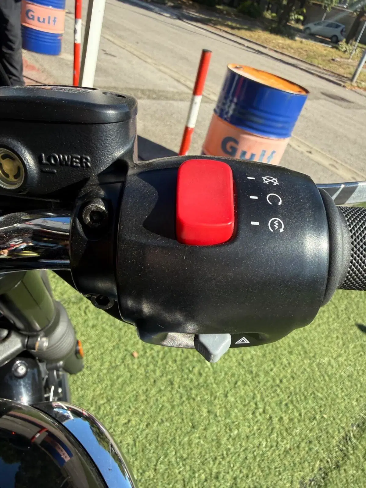 Triumph Bonneville T100 Black (2017 - 20) (13)