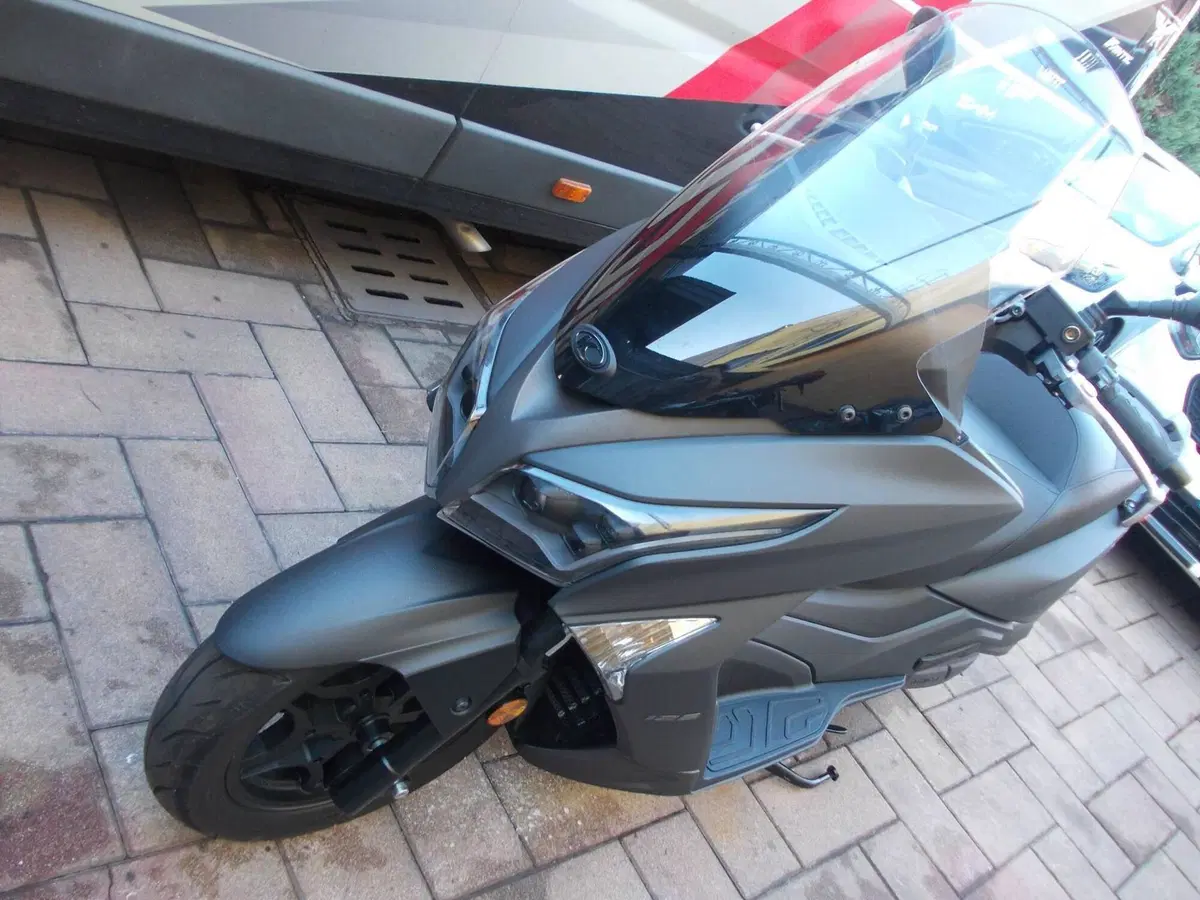 Kymco X-Town 125i (2021 - 25) (7)