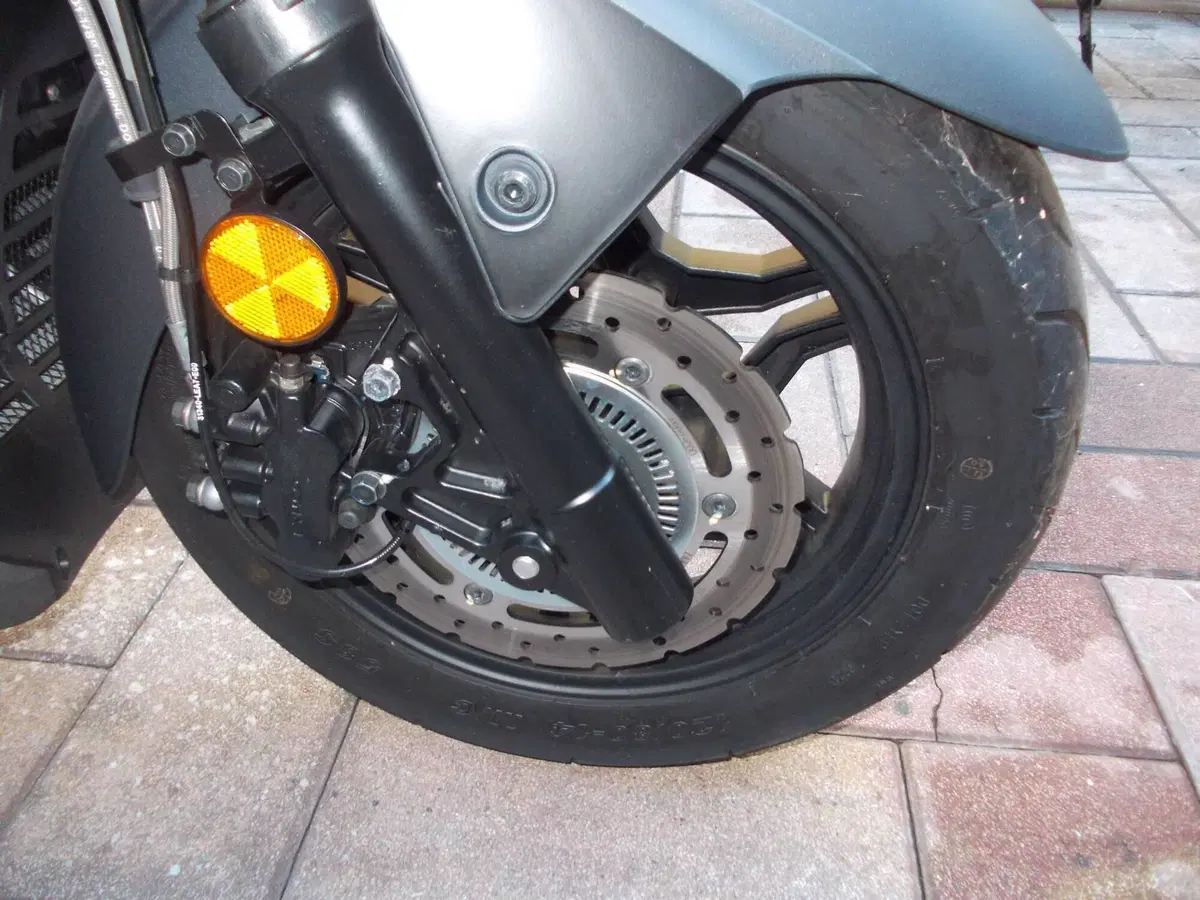 Kymco X-Town 125i (2021 - 25) (8)