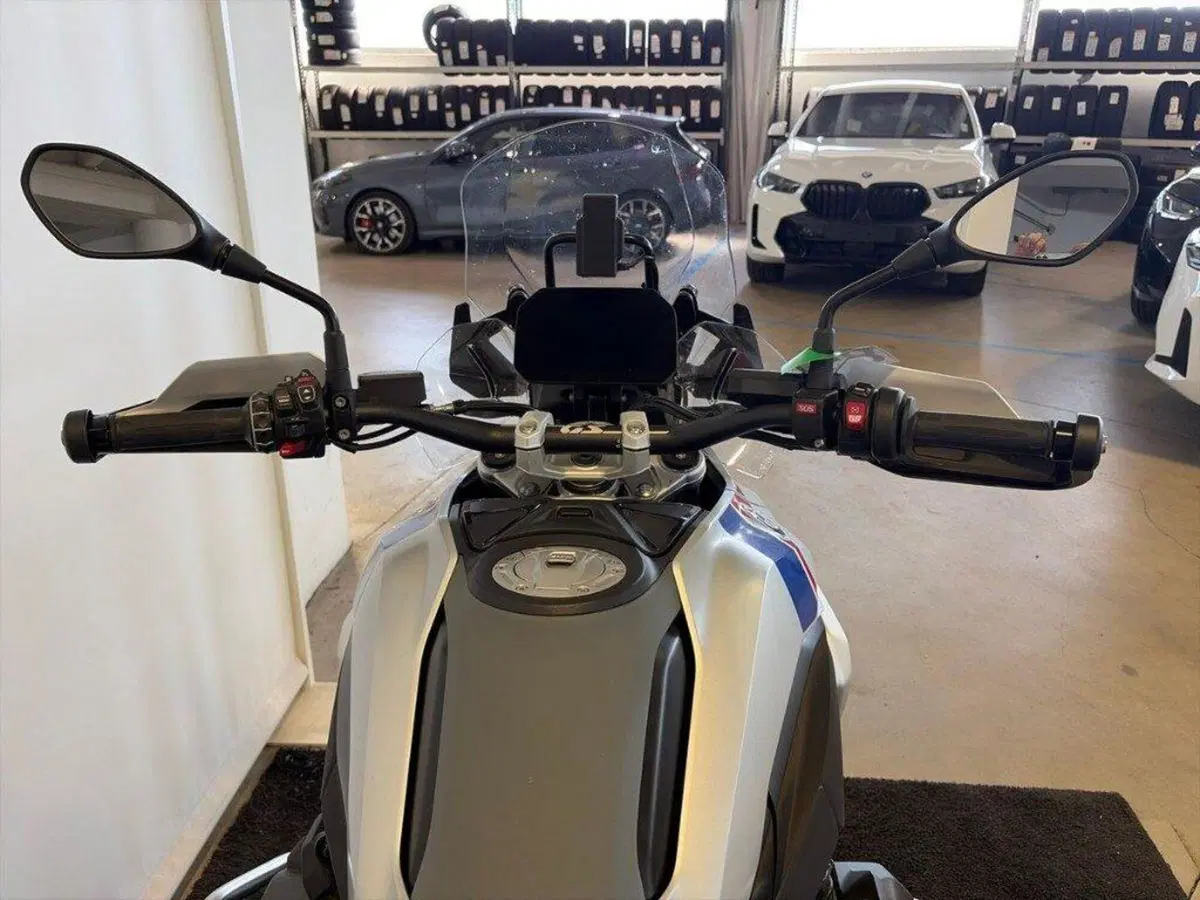 Bmw R 1300 GS (2023 - 26) (7)