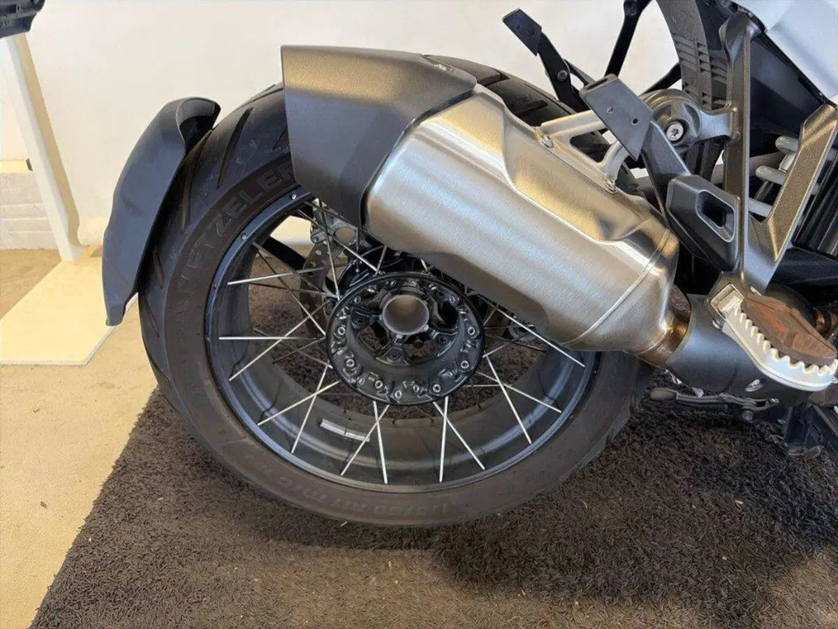 Bmw R 1300 GS (2023 - 26) (9)