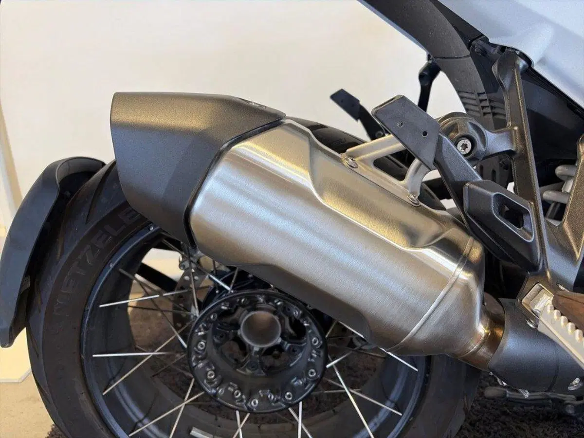 Bmw R 1300 GS (2023 - 26) (10)