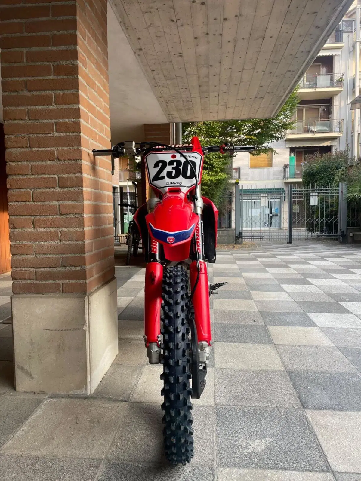 Honda CRF 250R (2023) (10)
