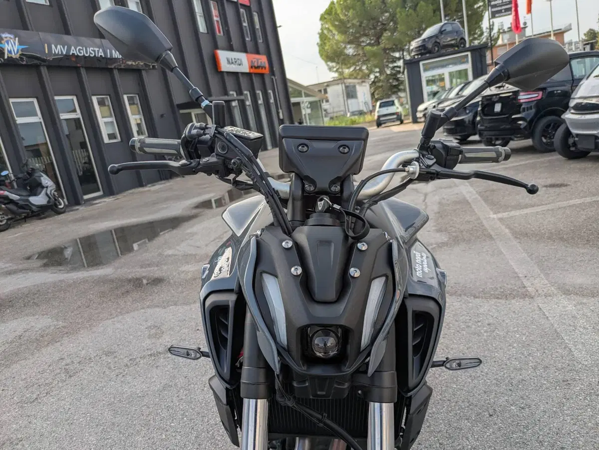 Yamaha MT-07 Pure (2023 - 25) (8)
