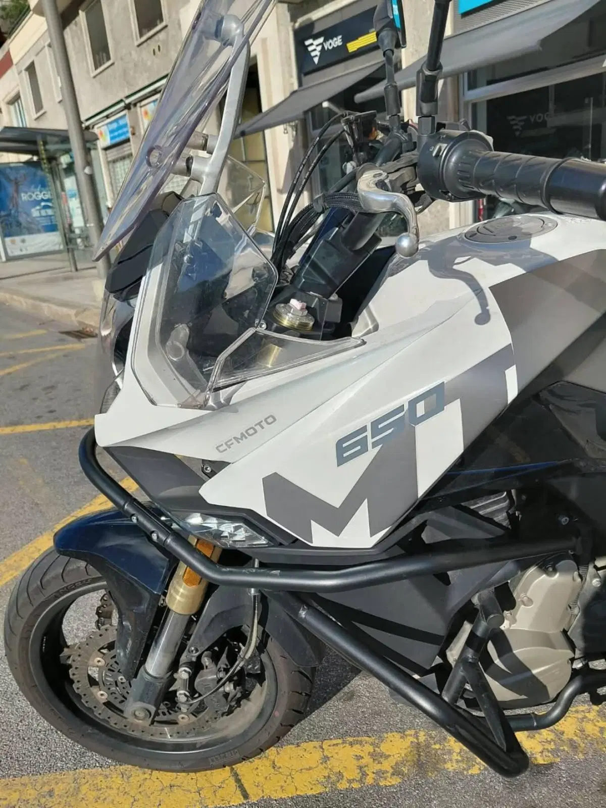 CFMOTO 650MT (2021 - 24) (2)