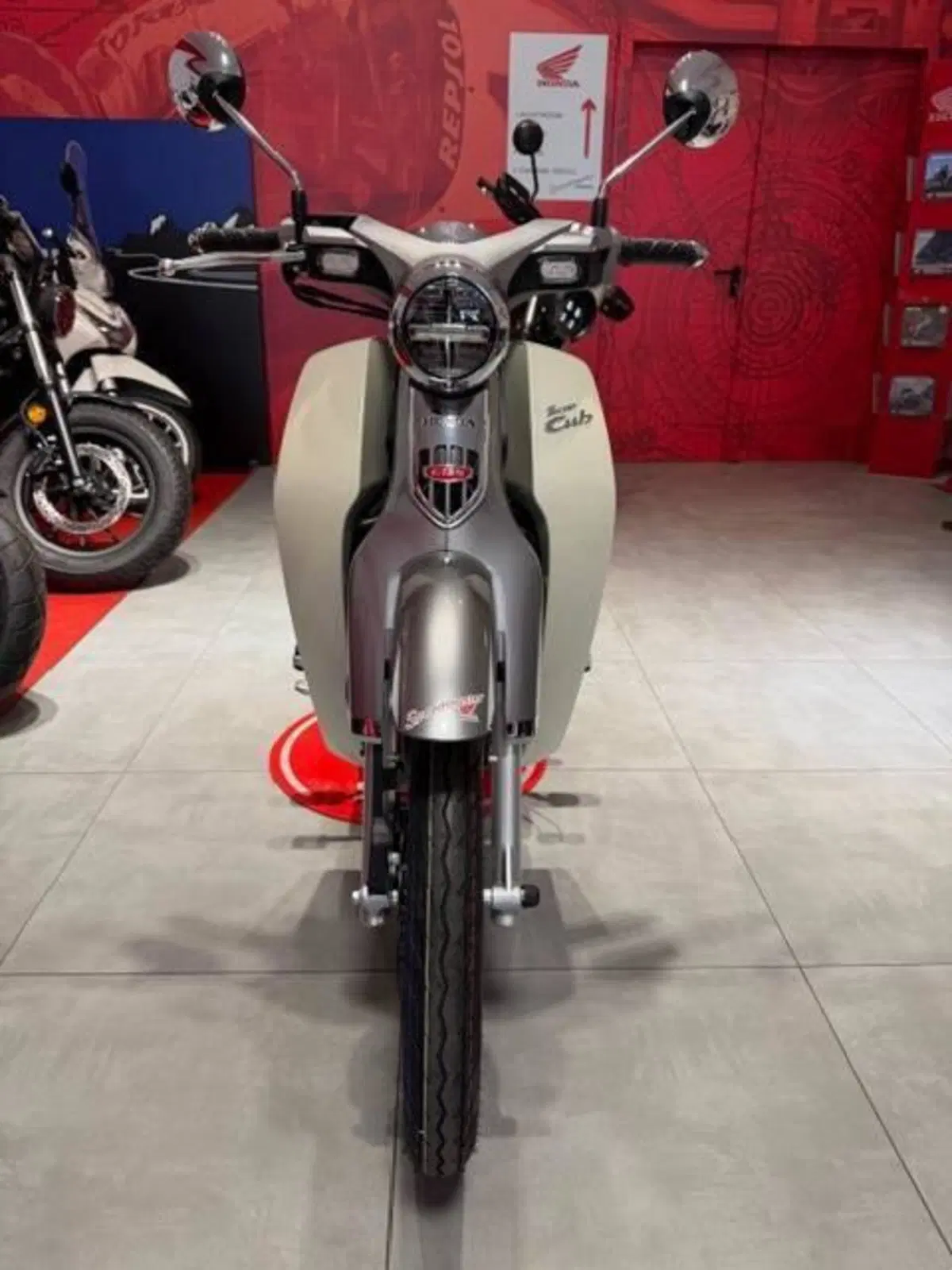 Honda Super Cub C125 (2022 - 26) (2)