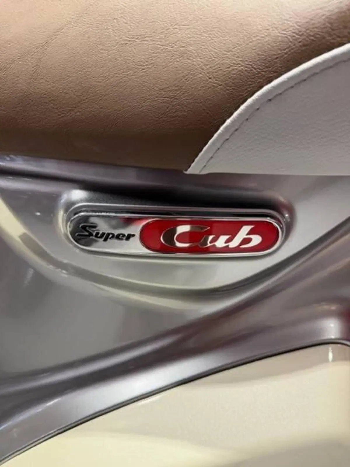 Honda Super Cub C125 (2022 - 26) (7)