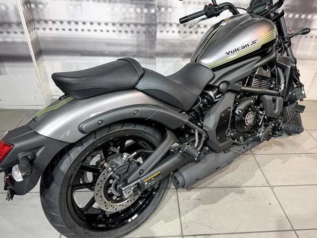 Kawasaki Vulcan S (2025 - 26) (5)