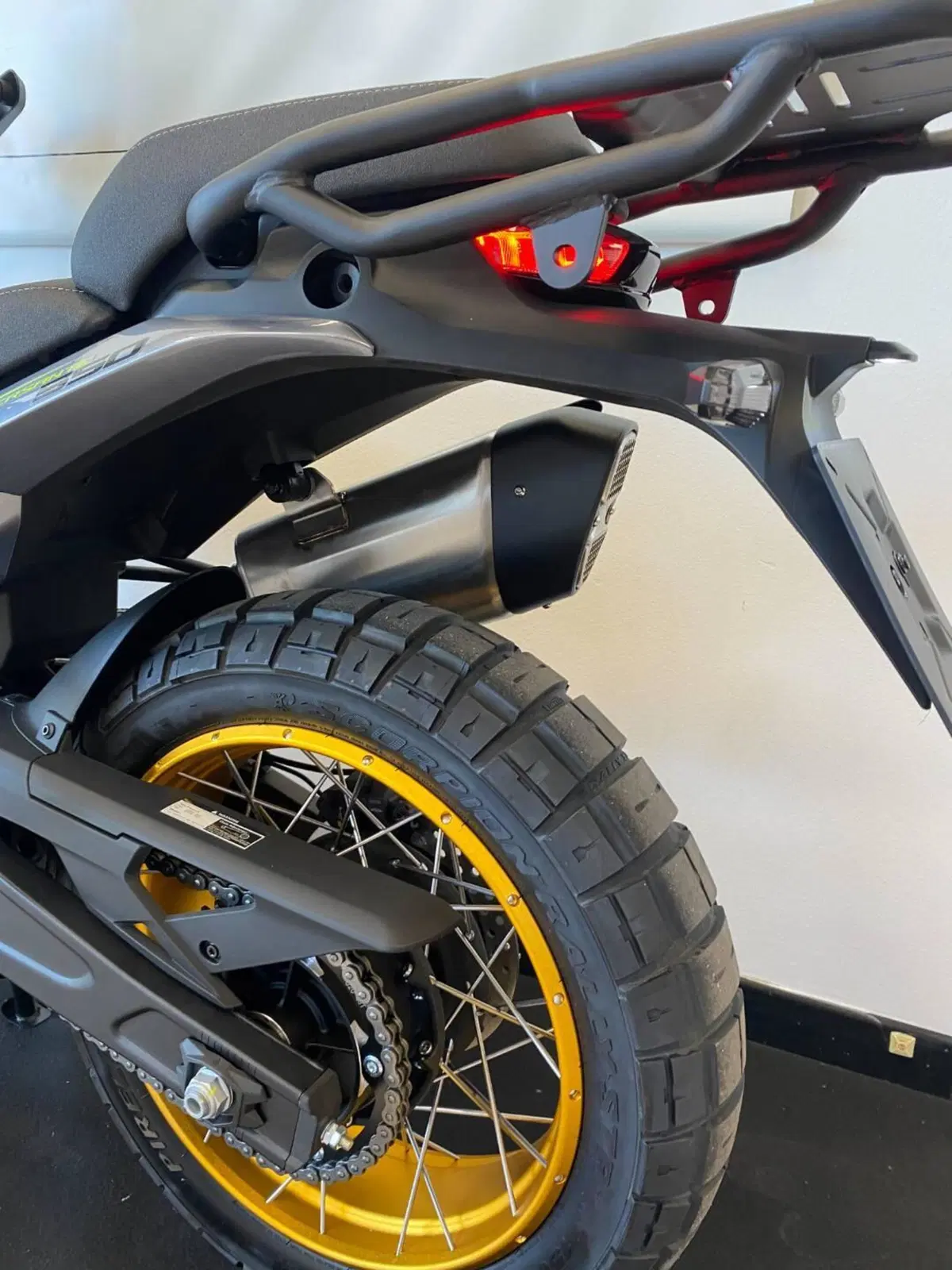 Swm Versante 550 (2026) (7)