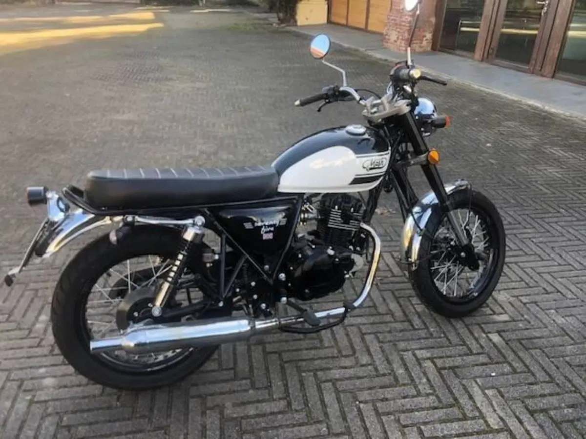 Mash Italia Seventy Five 125 (2017 - 20) (3)