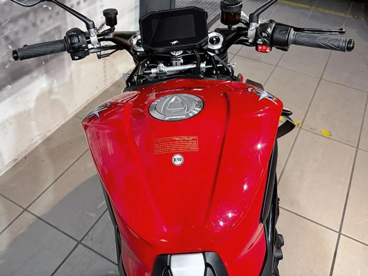 MV Agusta Brutale 1000 RS (2022 - 26) (3)