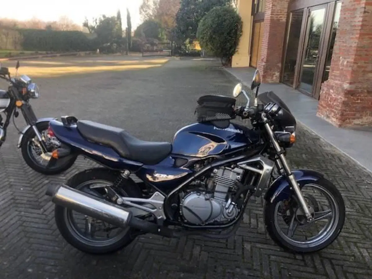 Kawasaki ER5 (2)