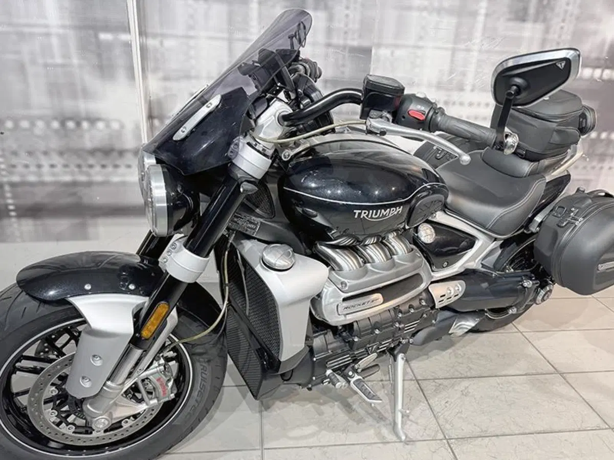 Triumph Rocket 3 GT (2021 - 24) (6)