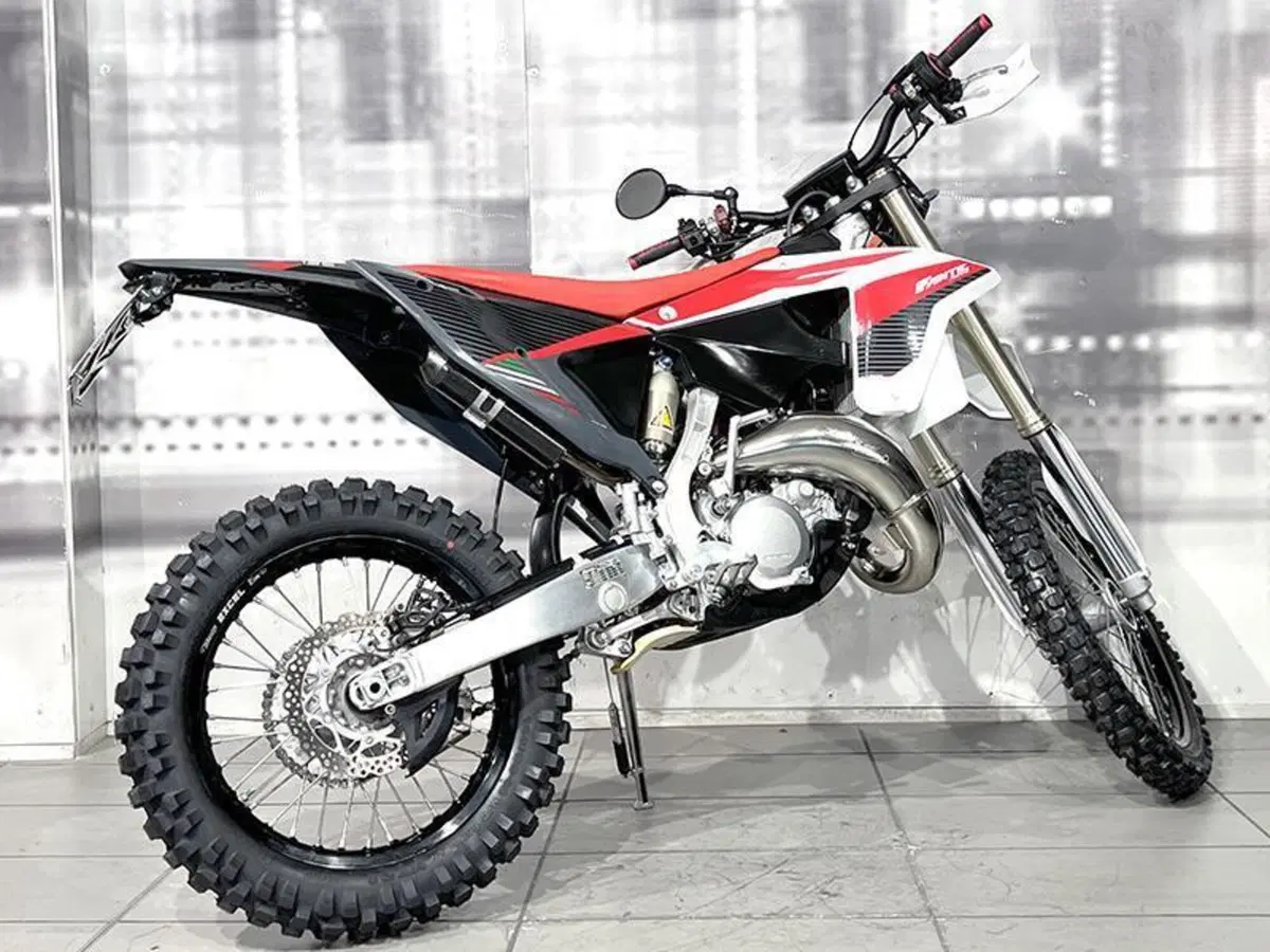 Fantic Motor XE 125 (2023) (8)
