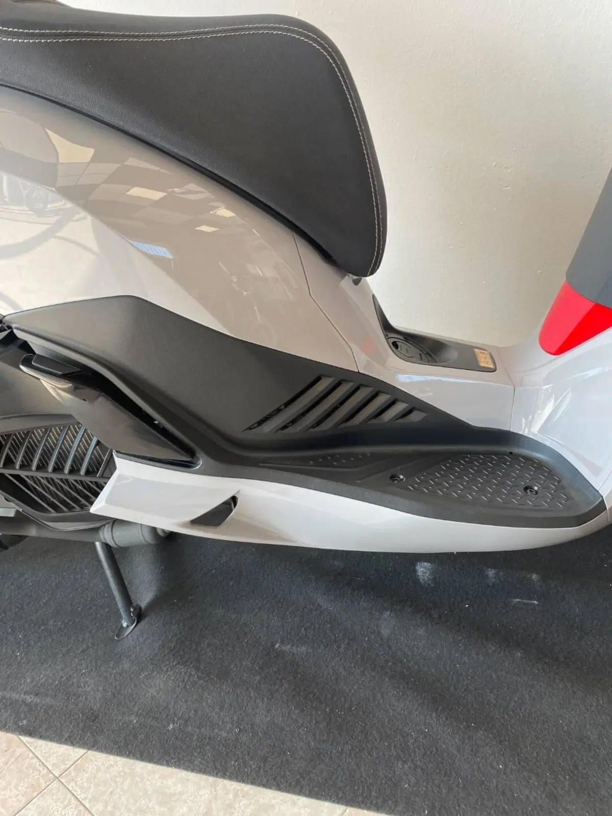 Swm C-Fly 125 (2026) (16)