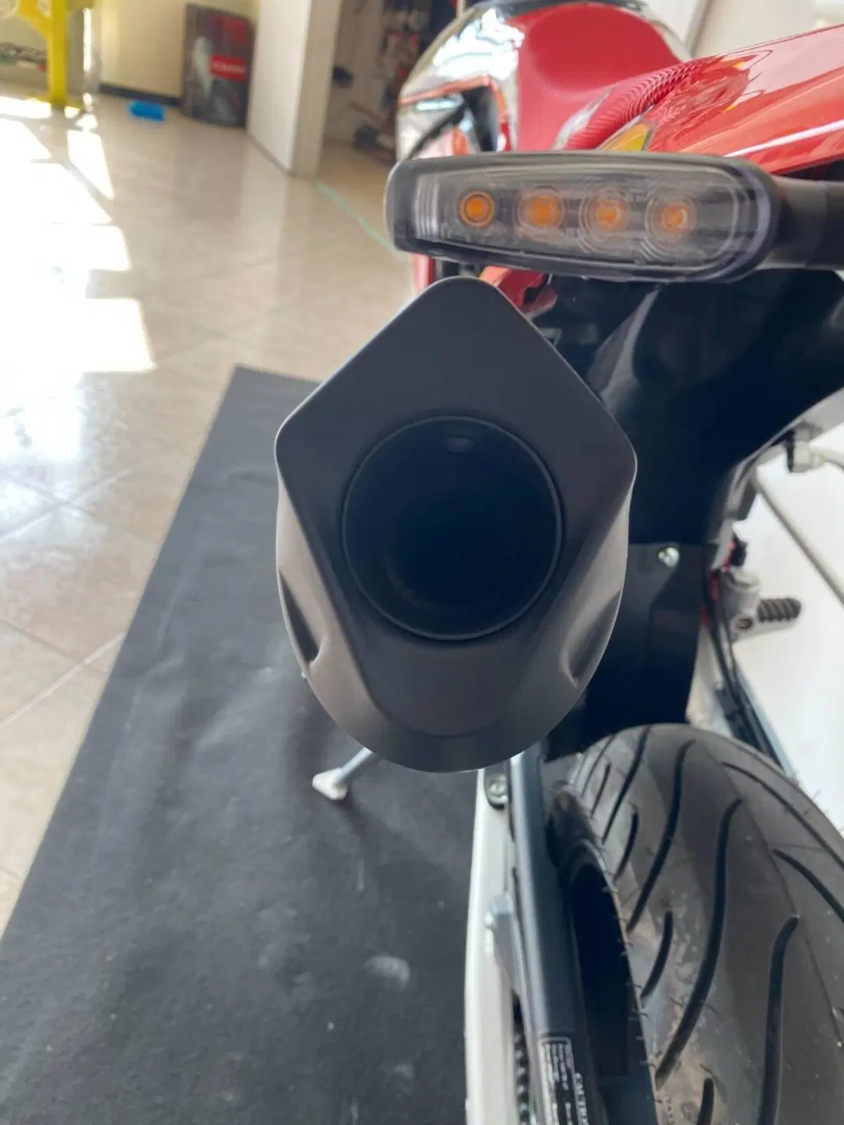 Swm SM 125 R Reborn (2026) (12)