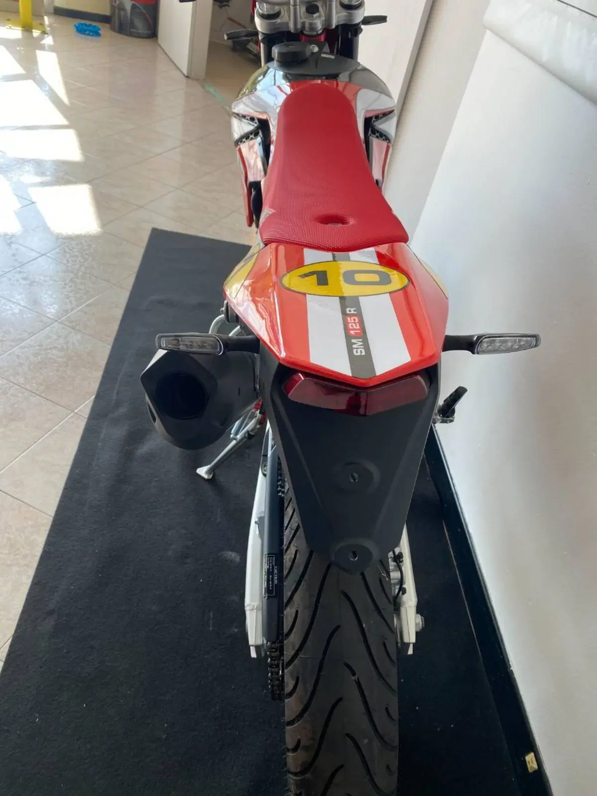 Swm SM 125 R Reborn (2026) (13)