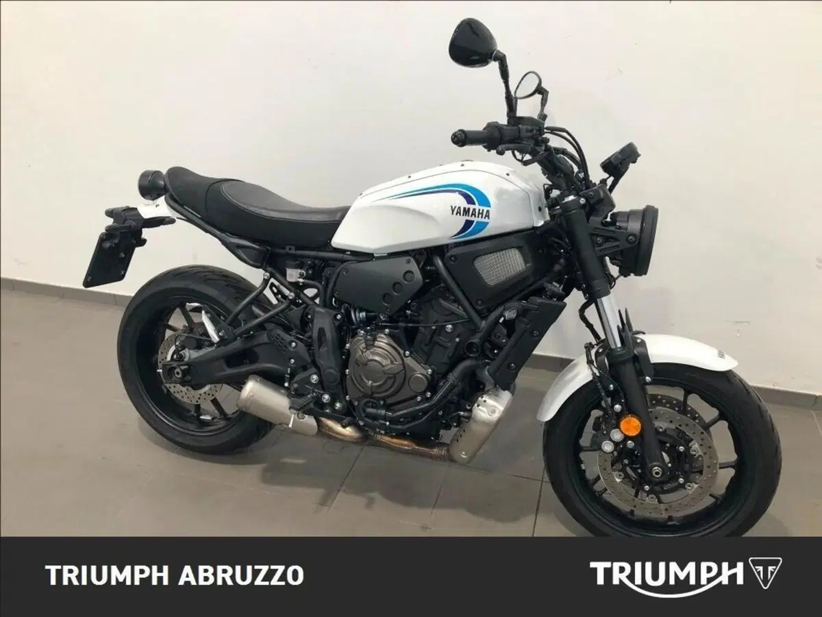 Yamaha XSR 700 (2022 - 26) (6)