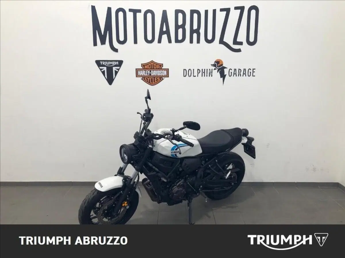 Yamaha XSR 700 (2022 - 26) (30)