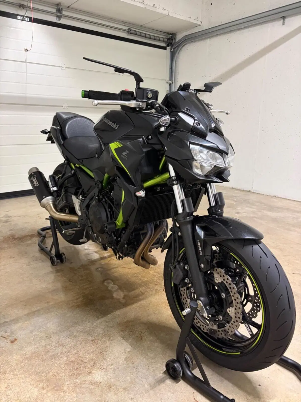 Kawasaki Z 650 (2021 - 24) (2)