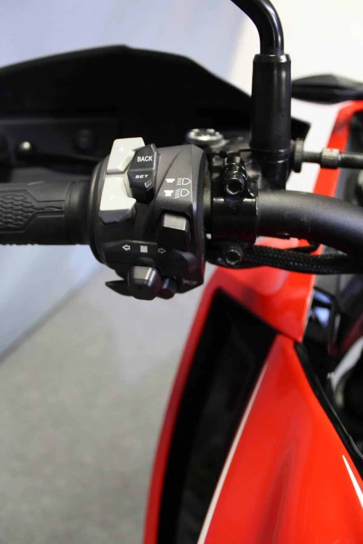 Moto Morini X-Cape 650 (2021 - 26) (8)