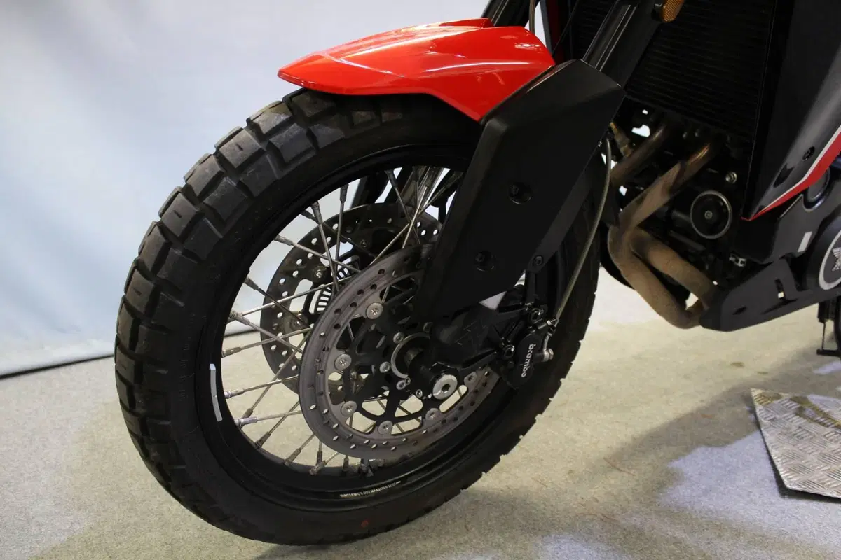 Moto Morini X-Cape 650 (2021 - 26) (14)
