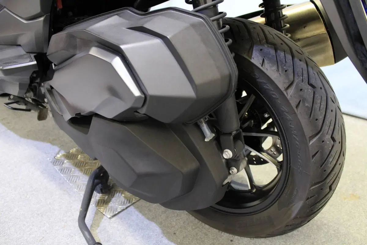 Voge Sfida SR4 MAX (2024 - 26) (17)
