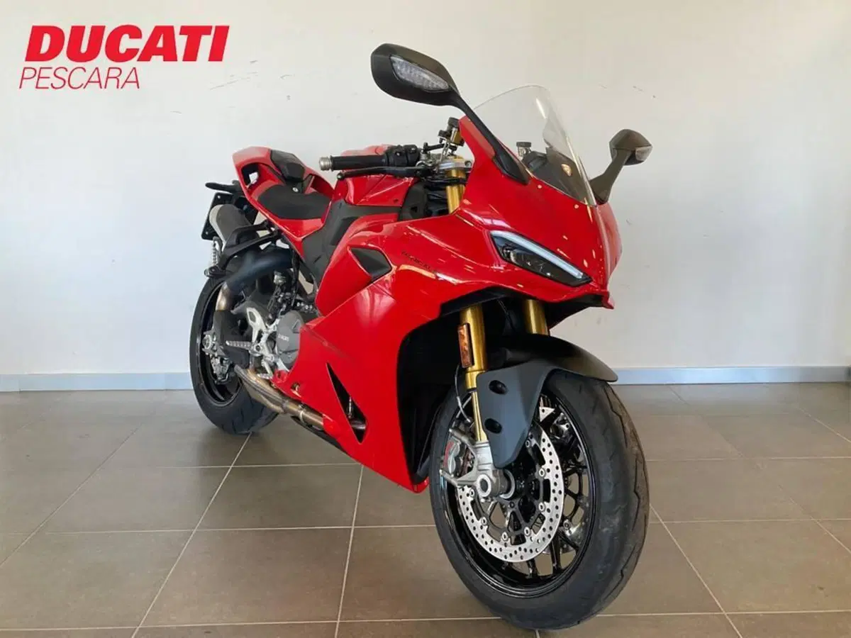 Ducati Panigale V2 S (2025 - 26) (2)