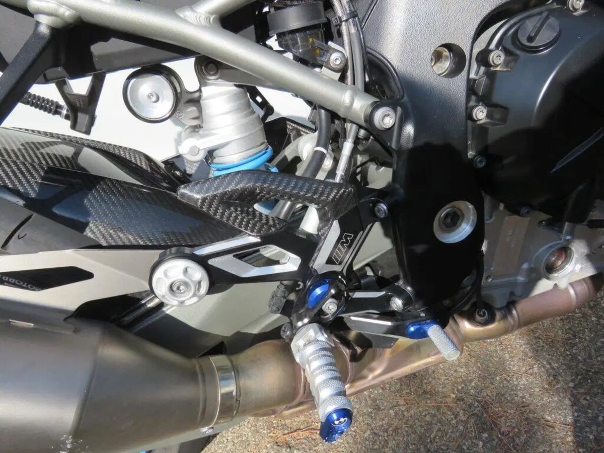 Bmw M 1000 R (2025 - 27) (13)