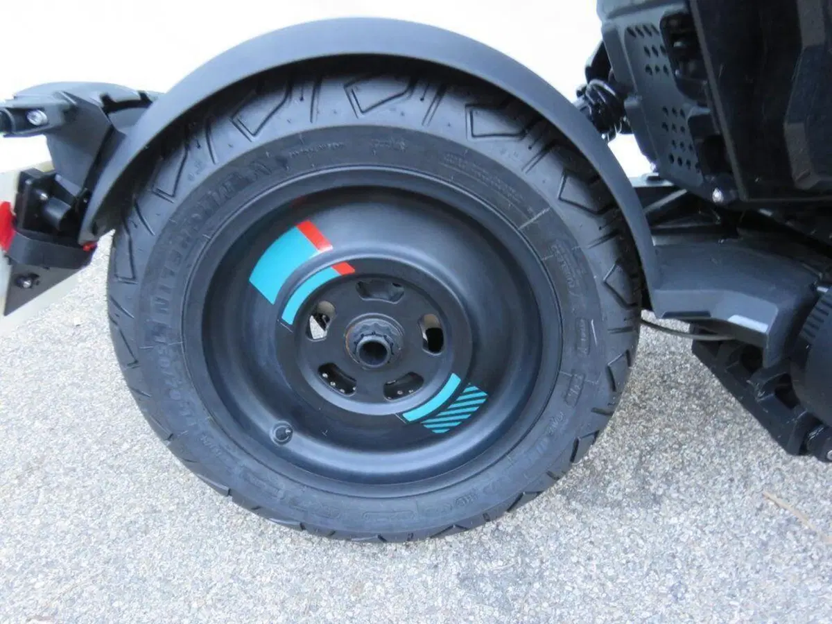 Bmw CE 02 AM (2024 - 26) (10)