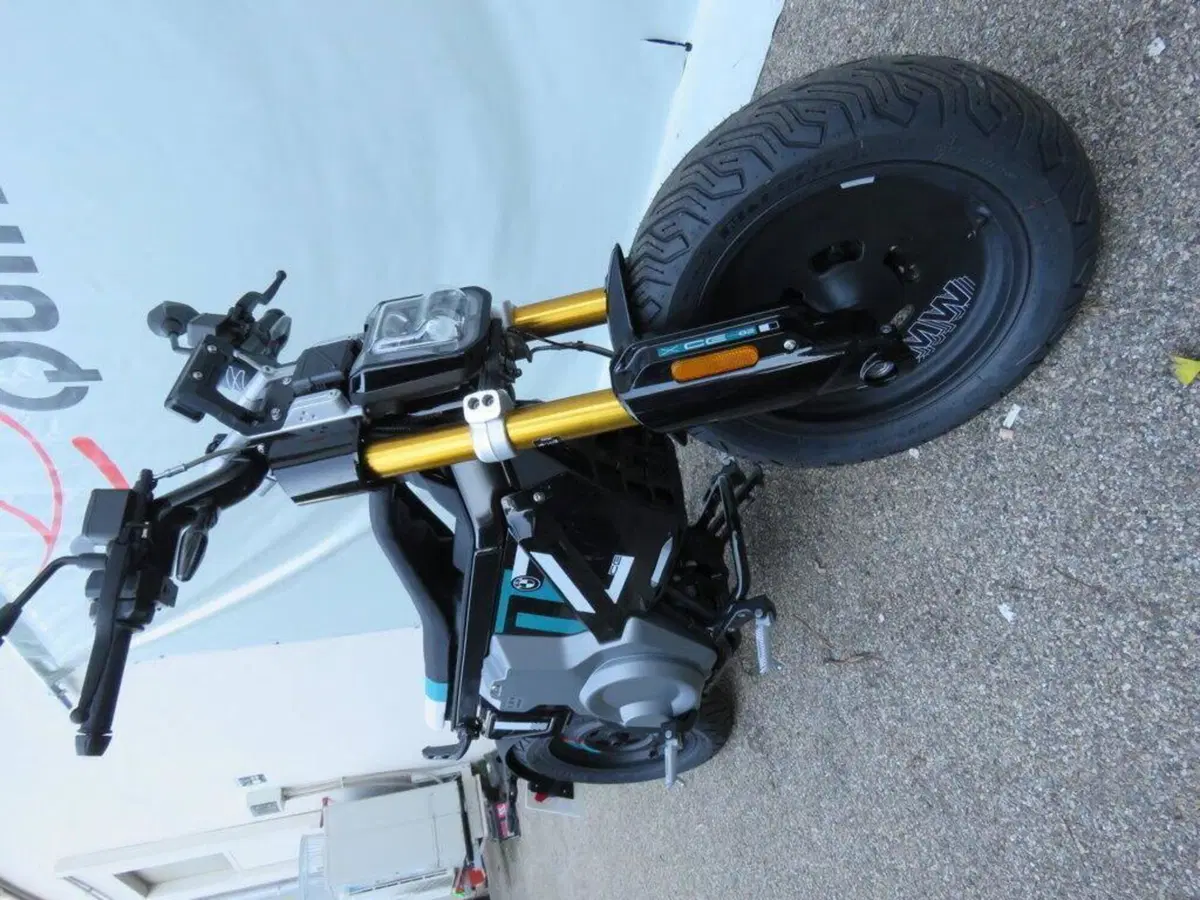 Bmw CE 02 AM (2024 - 26) (12)