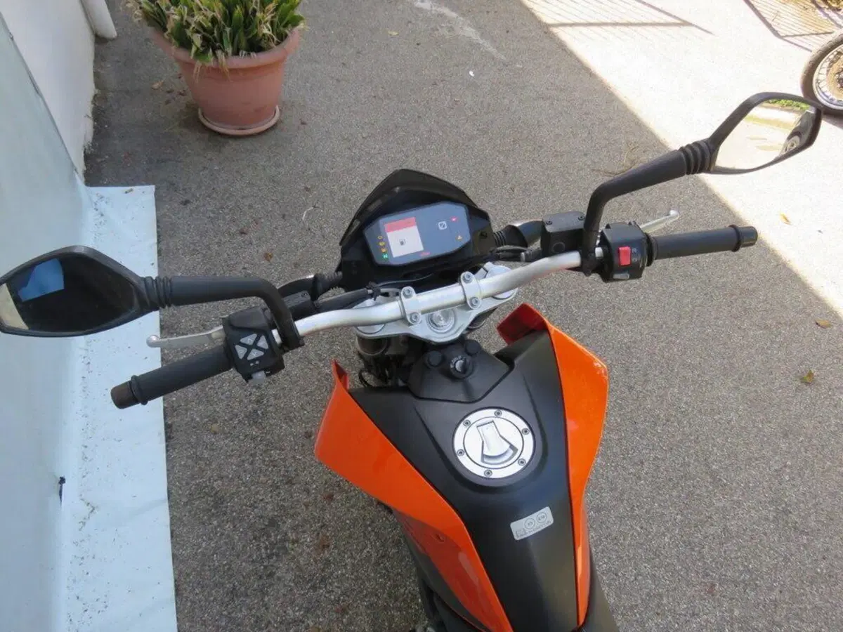 KTM 690 Duke (2016 - 19) (13)